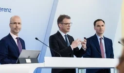 Deutsche Bank is the new destination for top engineers (says Deutsche Bank)