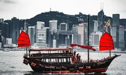 Hong Kong's bankers desperate for a deal to save their jobs