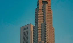 Senior exit from HSBC as 20-year veteran lands top UOB job