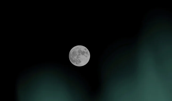Full moon 
