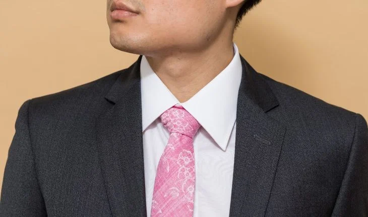 When a useless MBA associate joined your team...