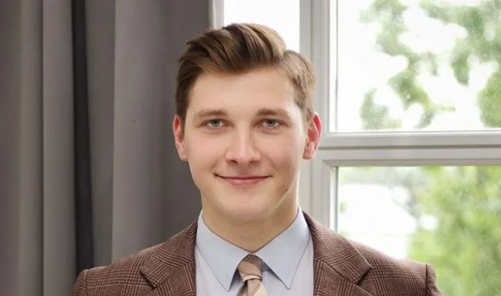 When private equity associates prepare to defend their families